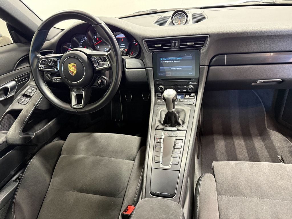 2017 Porsche 911 Carrera GTS Coupe - 23078282 - 57