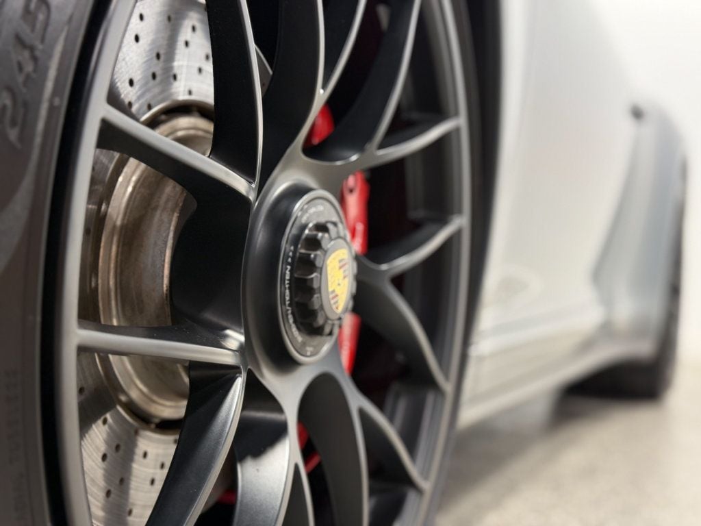 2017 Porsche 911 Carrera GTS Coupe - 23078282 - 6