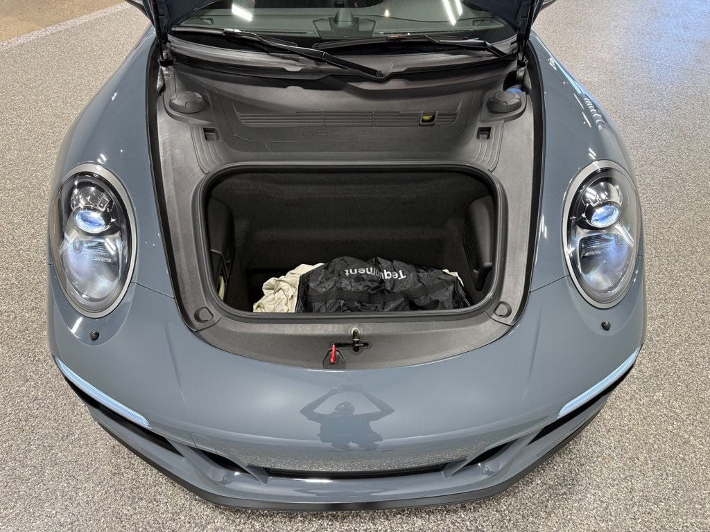 2017 Porsche 911 Carrera GTS Coupe - 23078282 - 77