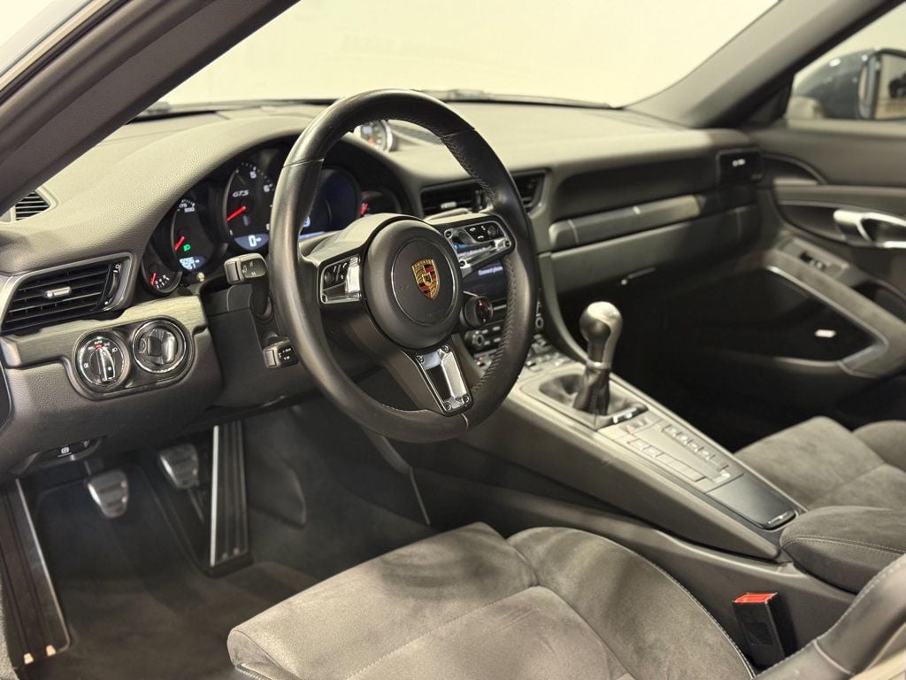 2017 Porsche 911 Carrera GTS Coupe - 23078282 - 78