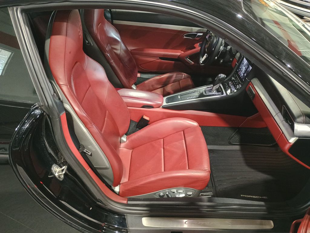 2017 Porsche 911 Carrera S Coupe Clean Carfax - 23038833 - 33