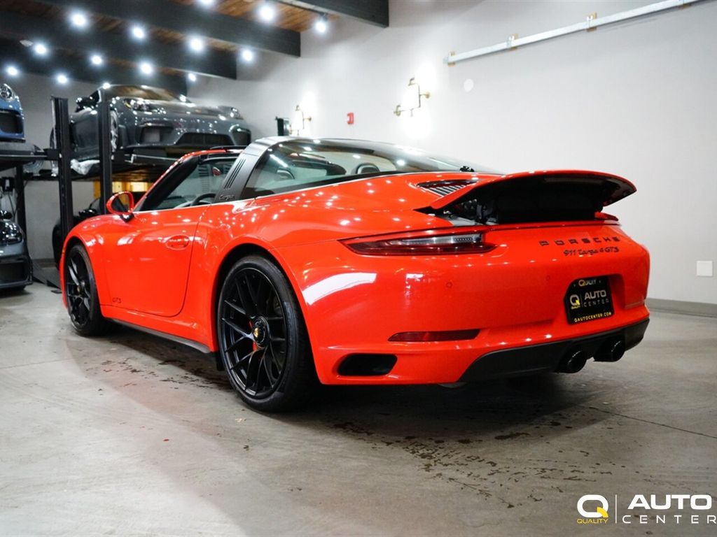 2017 Porsche 911 Targa 4 GTS - 22699130 - 7