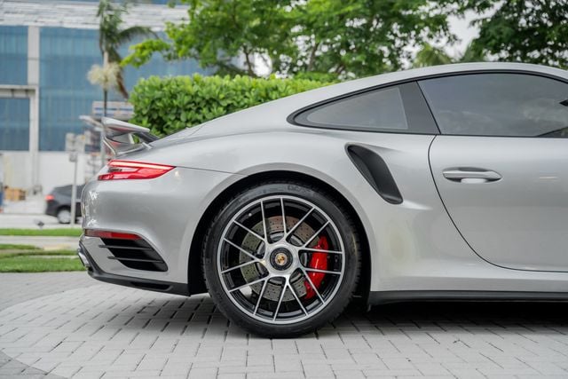 2017 Porsche 911 Turbo Coupe - 22578977 - 24