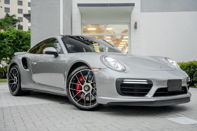 2017 Porsche 911 Turbo Coupe - 22578977 - 3