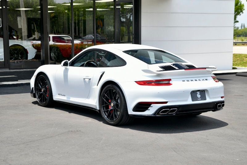 2017 Porsche 911 Turbo Coupe - 22444860 - 13