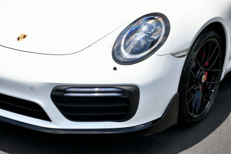 2017 Porsche 911 Turbo Coupe - 22444860 - 6