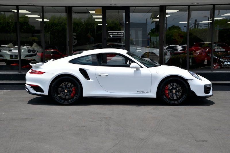 2017 Porsche 911 Turbo Coupe - 22444860 - 8