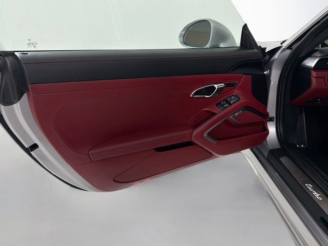 2017 Porsche 911 Turbo Coupe - 23094199 - 13