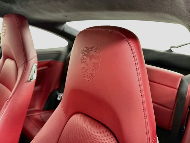 2017 Porsche 911 Turbo Coupe - 23094199 - 24