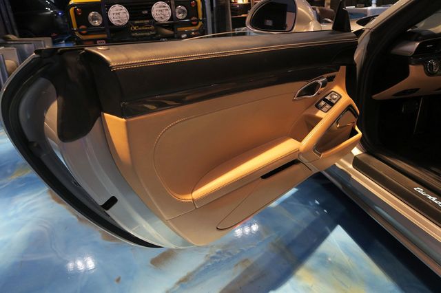 2017 Porsche 911 Turbo S Cabriolet - 22739751 - 12