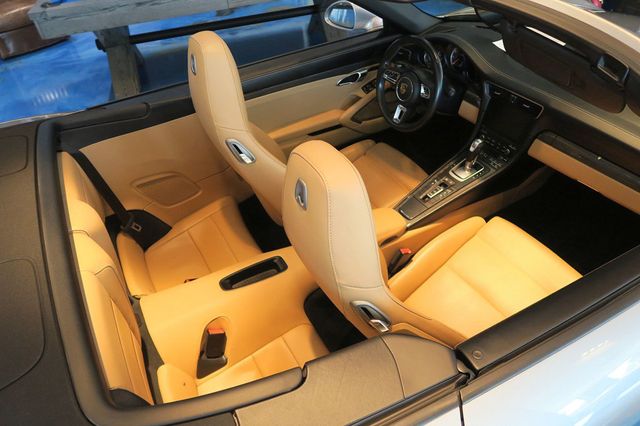 2017 Porsche 911 Turbo S Cabriolet - 22739751 - 15