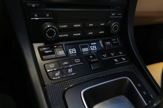 2017 Porsche 911 Turbo S Cabriolet - 22739751 - 20