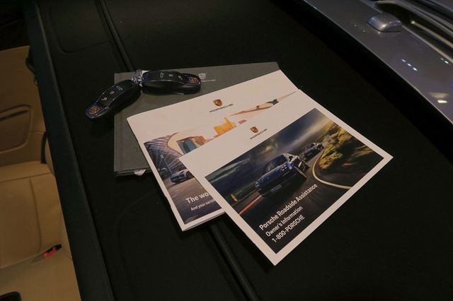 2017 Porsche 911 Turbo S Cabriolet - 22739751 - 31