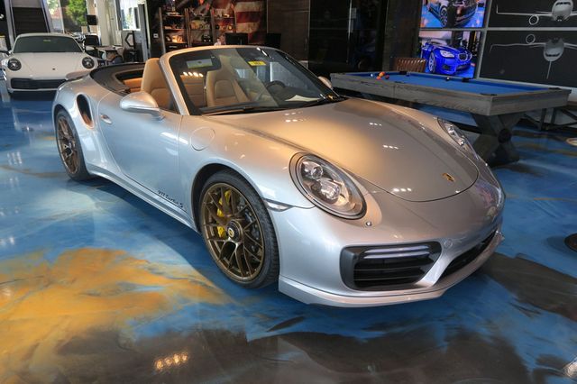 2017 Porsche 911 Turbo S Cabriolet - 22739751 - 40