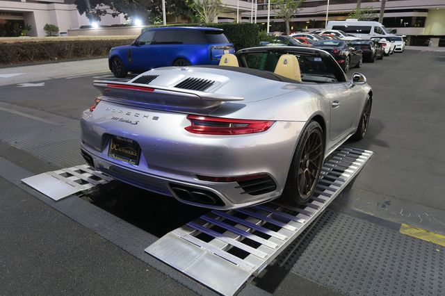2017 Porsche 911 Turbo S Cabriolet - 22739751 - 41