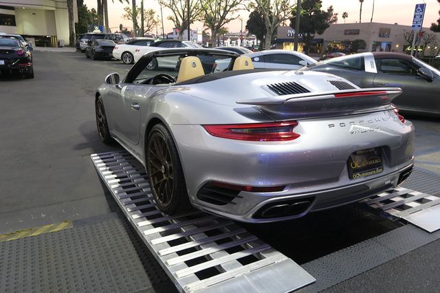 2017 Porsche 911 Turbo S Cabriolet - 22739751 - 43