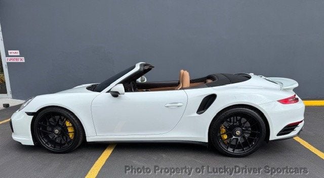 2017 Porsche 911 Turbo S Cabriolet - 22897297 - 17