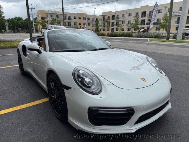 2017 Porsche 911 Turbo S Cabriolet photo 5