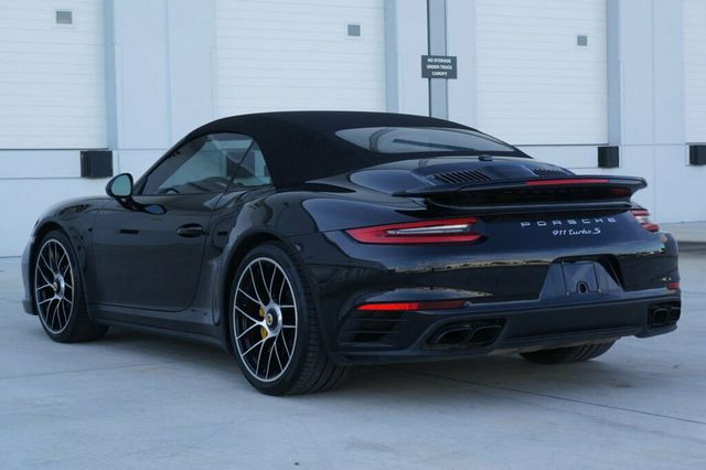2017 Porsche 911 Turbo S Cabriolet - 23061856 - 12