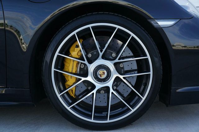 2017 Porsche 911 Turbo S Cabriolet - 23061856 - 14