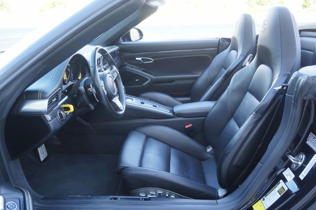 2017 Porsche 911 Turbo S Cabriolet - 23061856 - 20