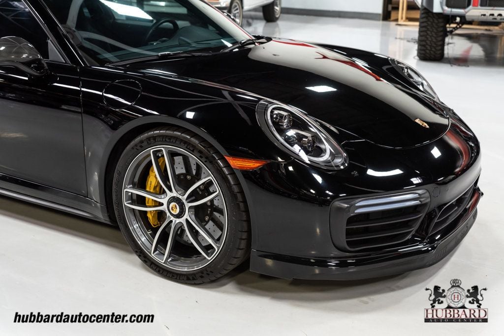 2017 Porsche 911 Turbo S Coupe - 22731956 - 17