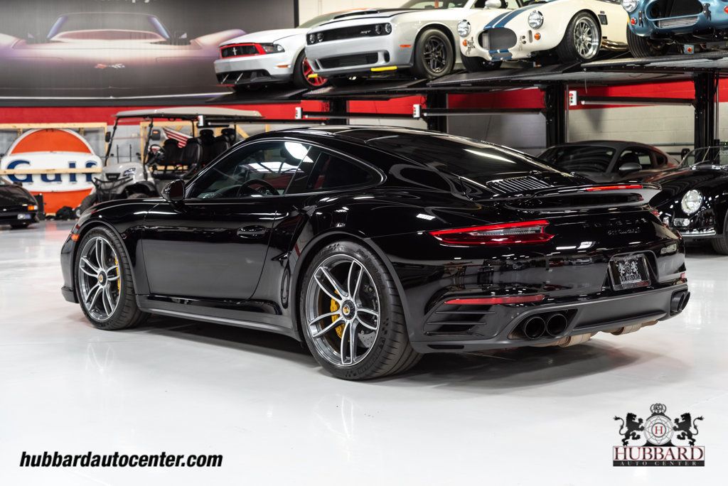 2017 Porsche 911 Turbo S Coupe - 22731956 - 33