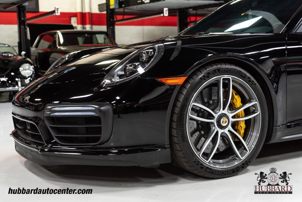 2017 Porsche 911 Turbo S Coupe - 22731956 - 47