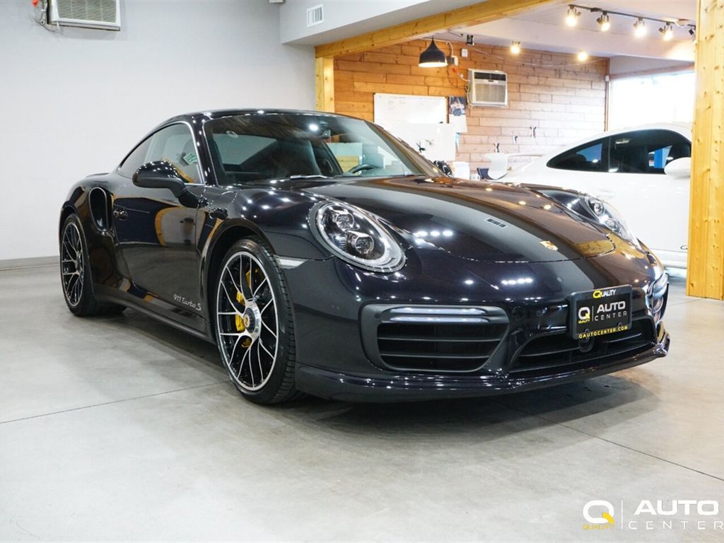 2017 Porsche 911 Turbo S Coupe - 22611387 - 2