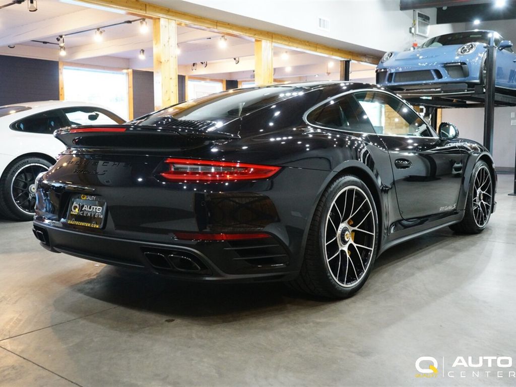 2017 Porsche 911 Turbo S Coupe - 22611387 - 4