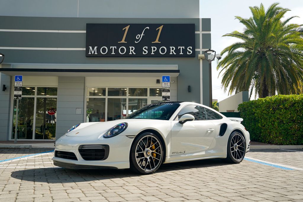 2017 Porsche 911 Turbo S Coupe - 23076160 - 0