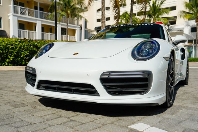 2017 Porsche 911 Turbo S Coupe - 23076160 - 42