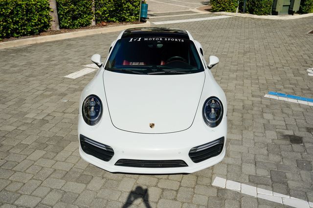 2017 Porsche 911 Turbo S Coupe - 23076160 - 4