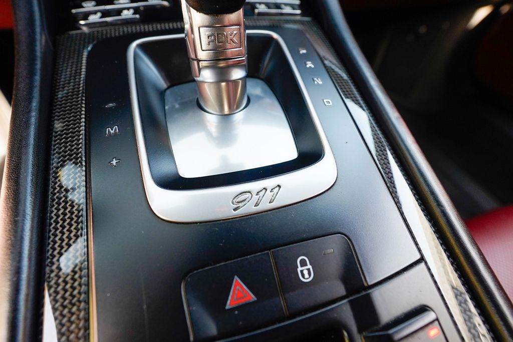 2017 Porsche 911 Turbo S Coupe - 23076160 - 68
