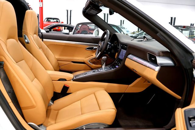 2017 Porsche 911 TARGA 4S WHITE...1,525 MILES...AMAZING!! - 22957098 - 18