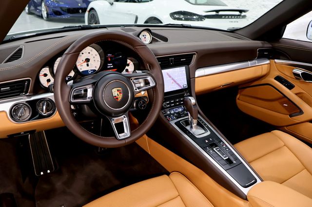 2017 Porsche 911 TARGA 4S WHITE...1,525 MILES...AMAZING!! - 22957098 - 24