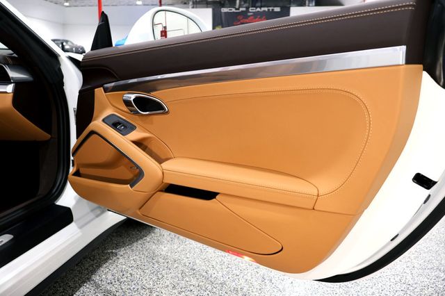 2017 Porsche 911 TARGA 4S WHITE...1,525 MILES...AMAZING!! - 22957098 - 28