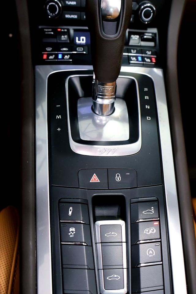 2017 Porsche 911 TARGA 4S WHITE...1,525 MILES...AMAZING!! - 22957098 - 30