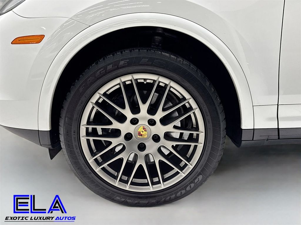 2017 Porsche Cayenne 2017 PORSCHE CAYENNE PLATINUM EDITION ALL WHEEL DRIVE! LOADED  - 22928685 - 34