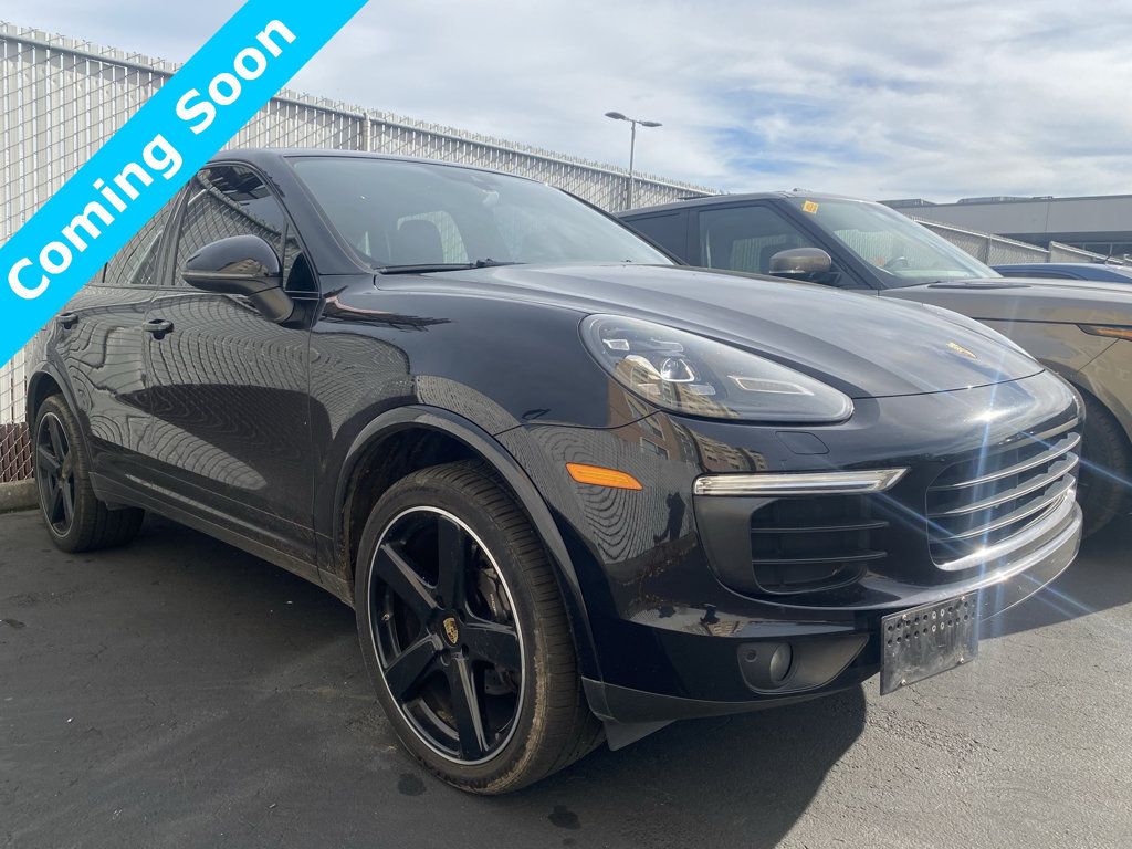 2017 Porsche Cayenne Base - 22646827 - 0