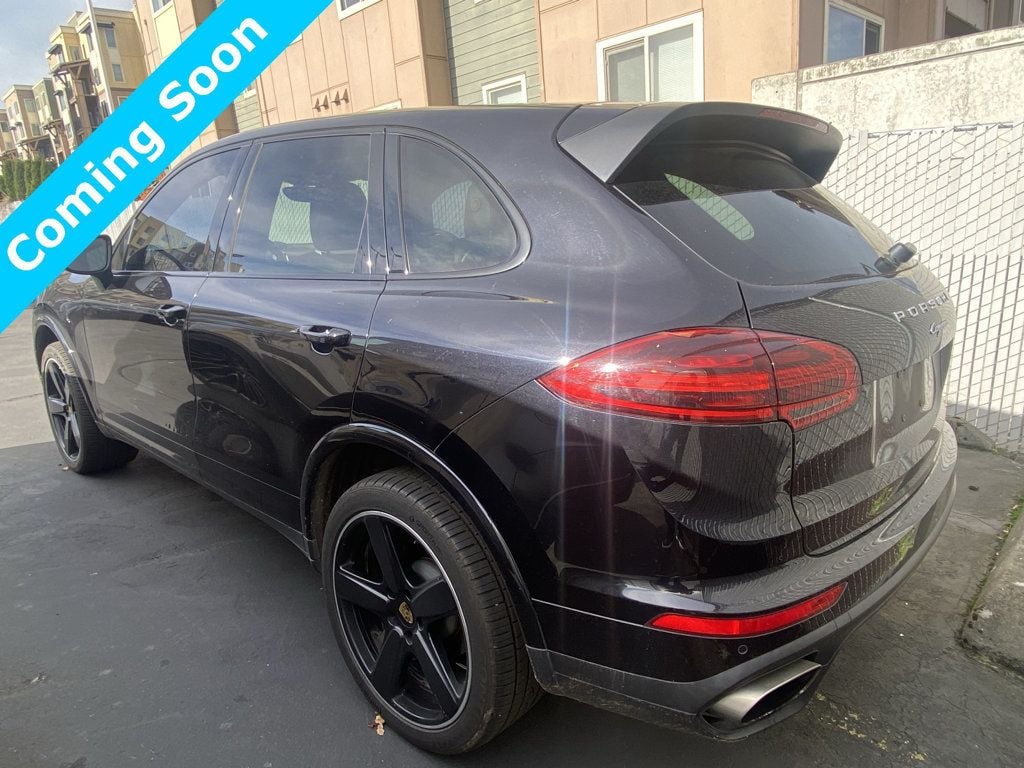 2017 Porsche Cayenne Base - 22646827 - 2