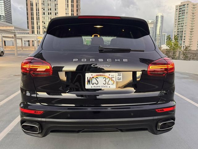 2017 Porsche Cayenne Cayenne Platinum, New tires, Just serviced - 23099390 - 9