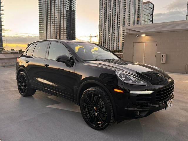 2017 Porsche Cayenne Cayenne Platinum, New tires, Just serviced - 23099390 - 24