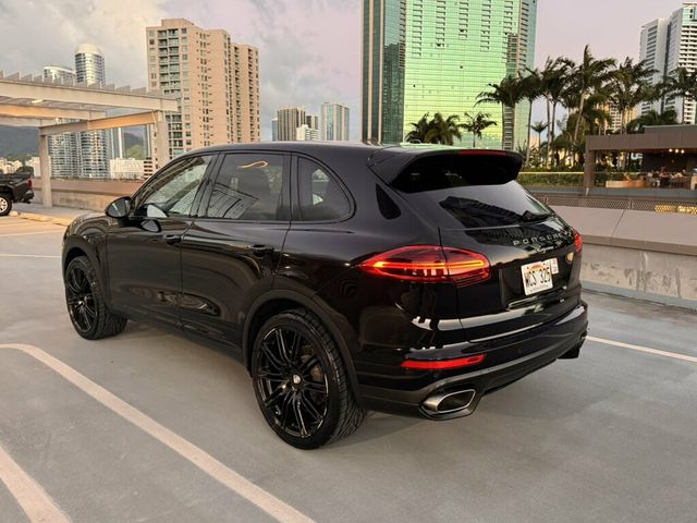 2017 Porsche Cayenne Cayenne Platinum, New tires, Just serviced - 23099390 - 8