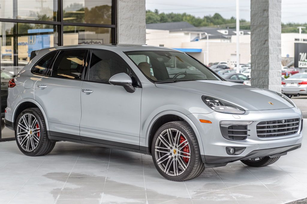 2017 Porsche Cayenne CAYENNE PLATINUM - PANO ROOF - BLUETOOTH - 22603059 - 3