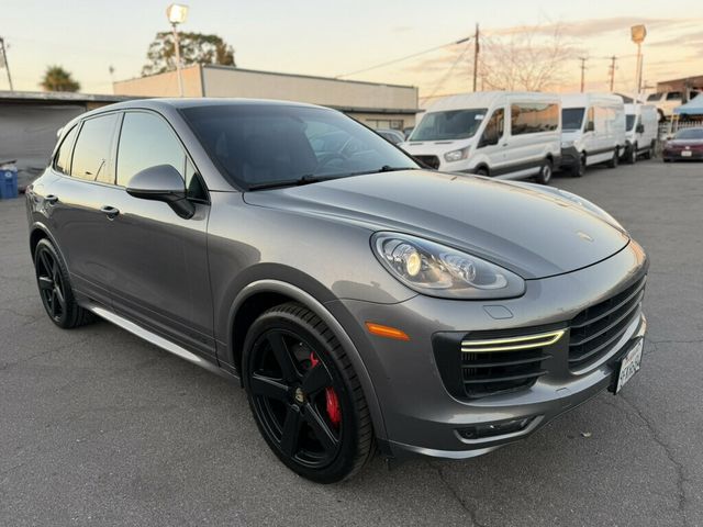 2017 Porsche Cayenne GTS AWD - 23071050 - 2