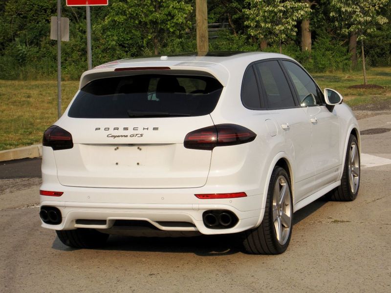 2017 Porsche Cayenne GTS AWD - 21968562 - 12