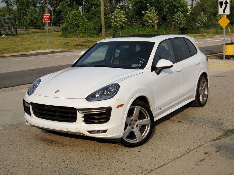 2017 Porsche Cayenne GTS AWD - 21968562 - 3