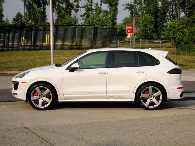 2017 Porsche Cayenne GTS AWD - 21968562 - 5