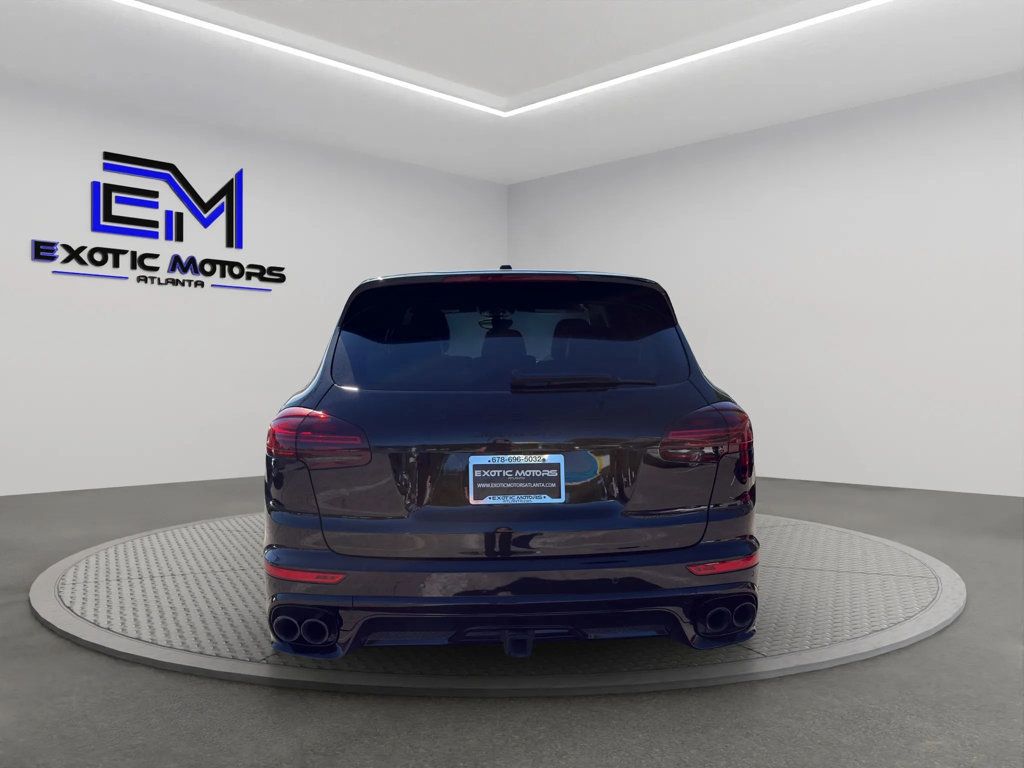 2017 Porsche Cayenne GTS AWD - 23003256 - 3